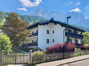 Appartamento a San Cassiano nel cuore dell'Alta Val Badia in confortevole Residence a pochi passi dalla Bidonvia Sorega